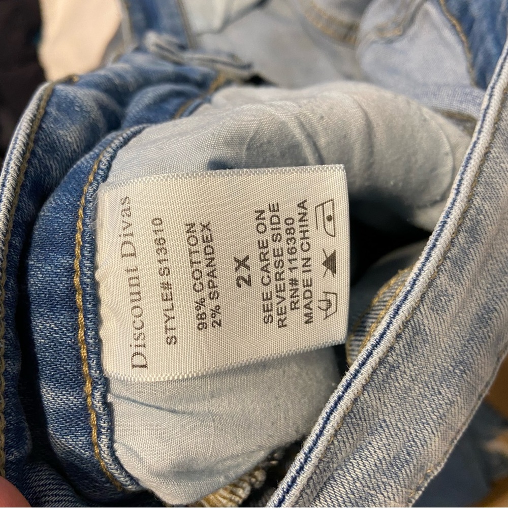 2x denim shorts - Picture 5 of 5